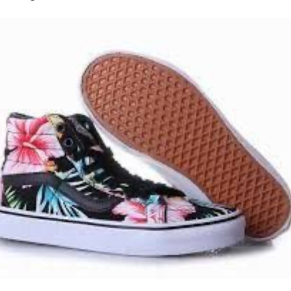 Vans SK8-Hi Slim Hawaiian Floral Black High Tops Womans Size 7.5 - Picture 1 of 10